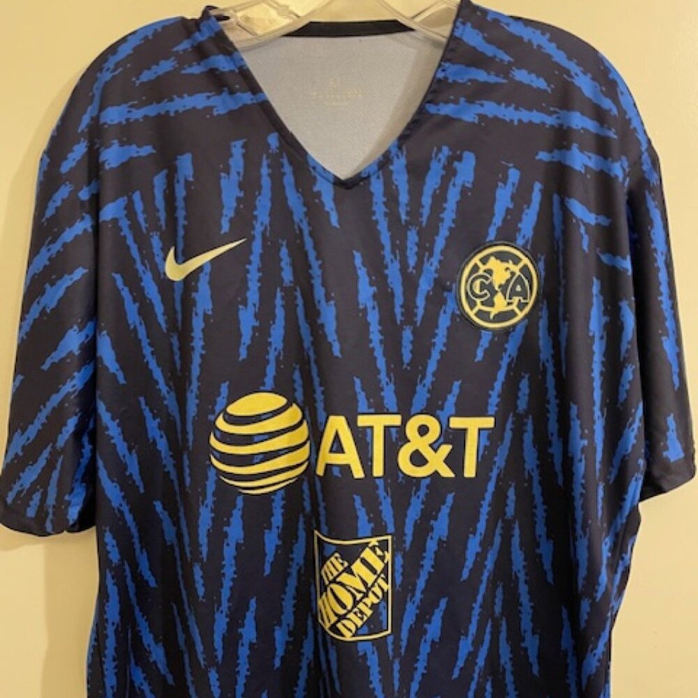 Club América 2022/23 Away Jersey – ANA #7, Size Medium, Excellent Condition